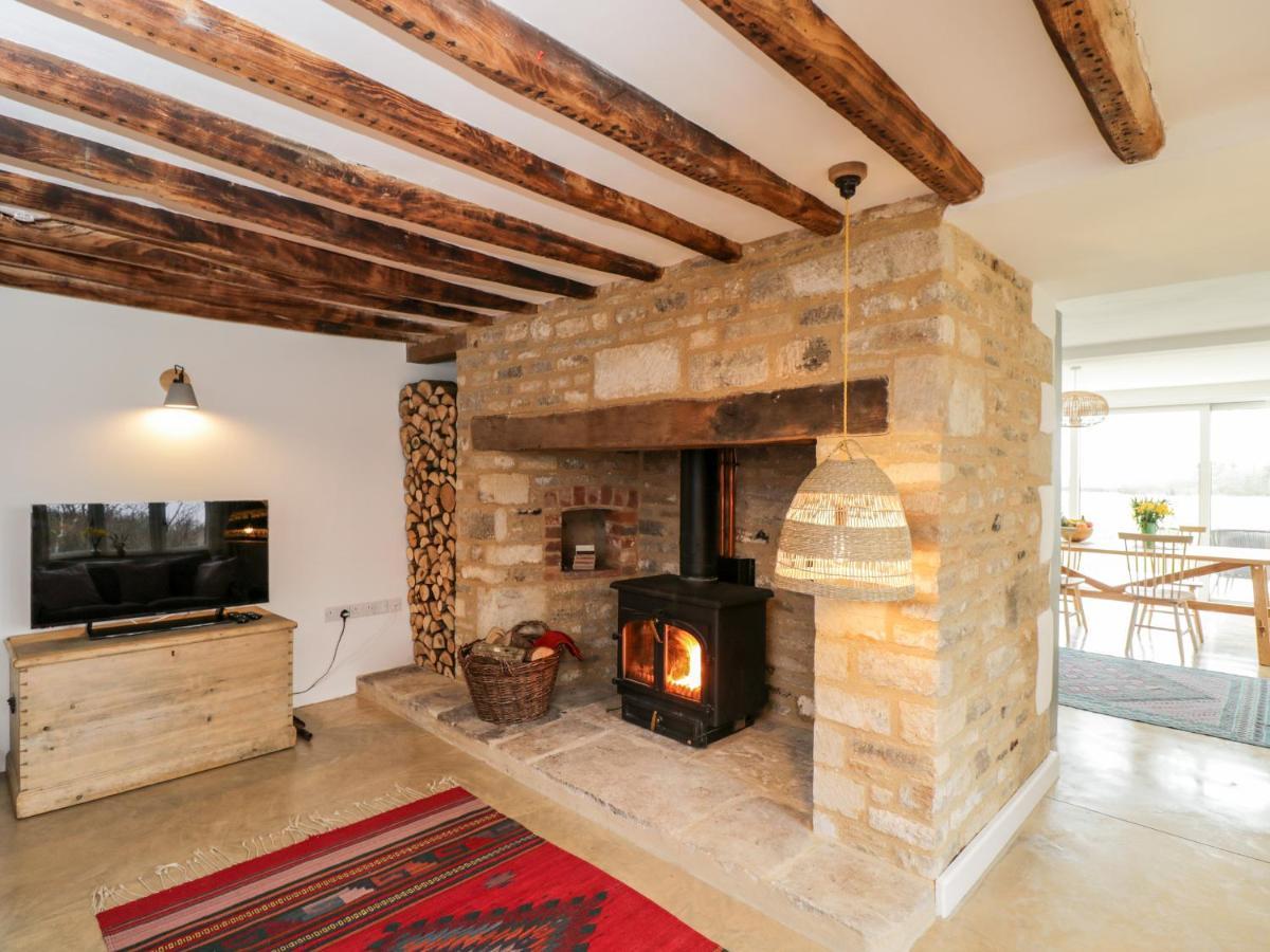 High Cogges Farm Holiday Cottages Witney Dış mekan fotoğraf