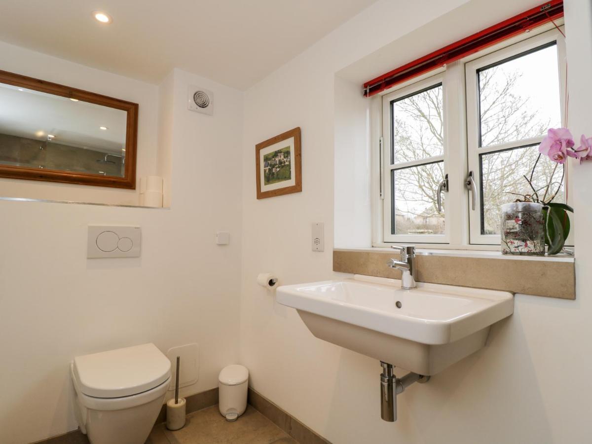 High Cogges Farm Holiday Cottages Witney Dış mekan fotoğraf