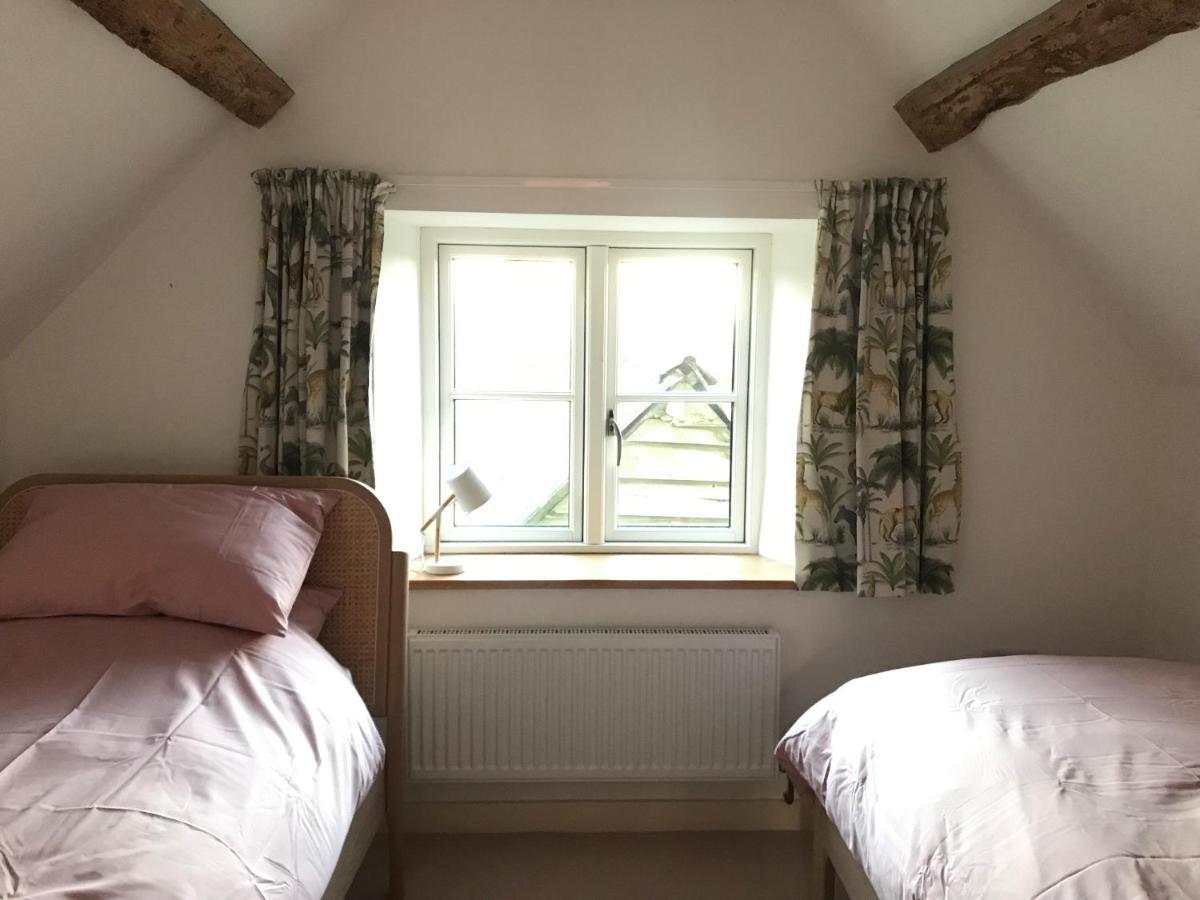 High Cogges Farm Holiday Cottages Witney Dış mekan fotoğraf